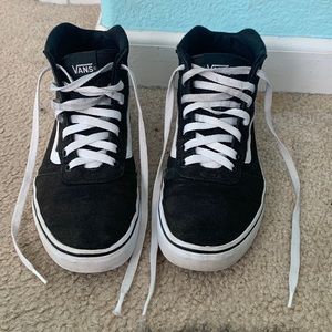Black Hi Top Vans Sz 8.5